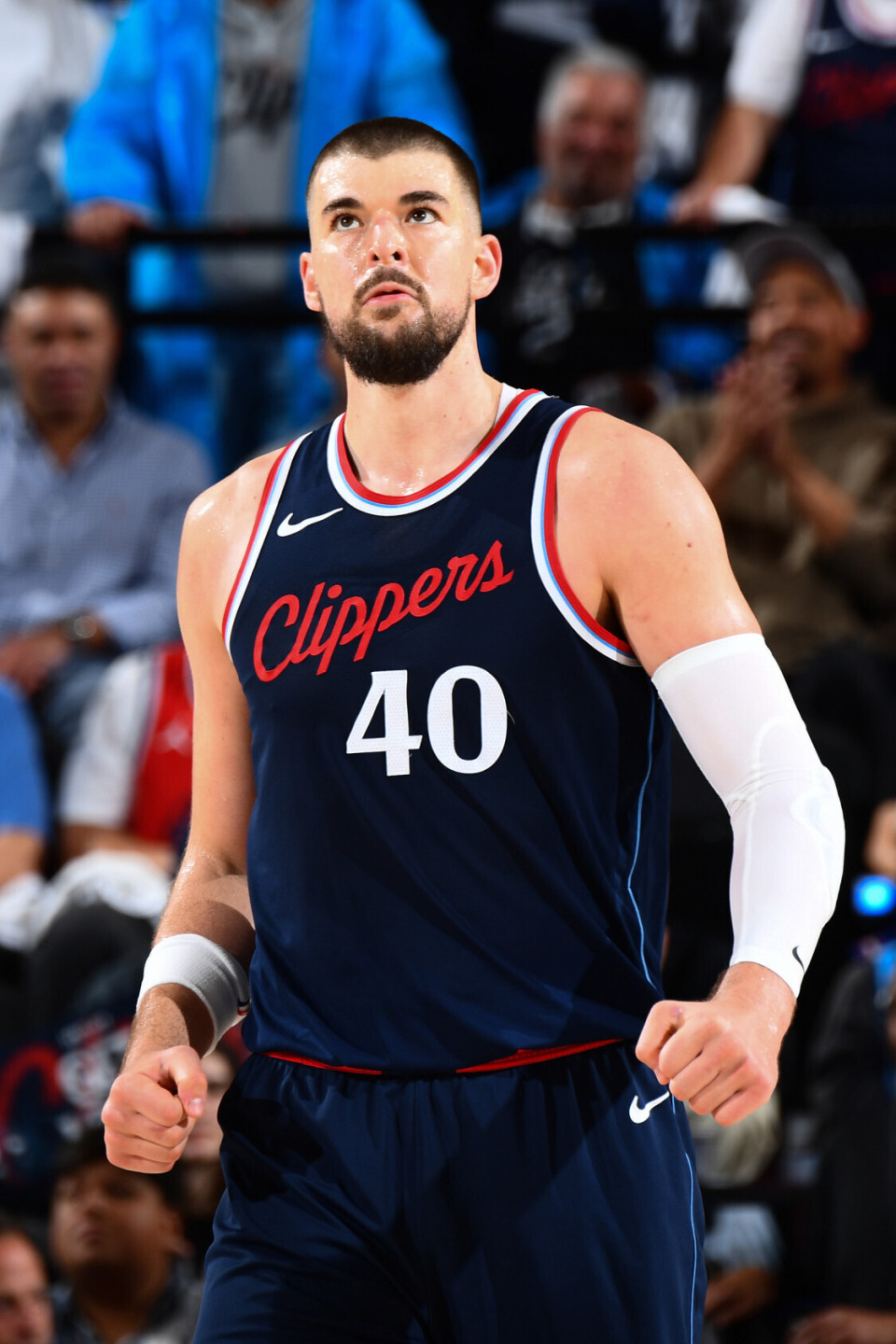 比尔和克里, 他的加盟让